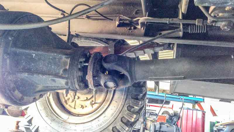 Gebrochene Steckachse