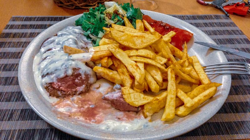 Esplanada do Chef, Ponte de Sor, Portugal Hauptspeise