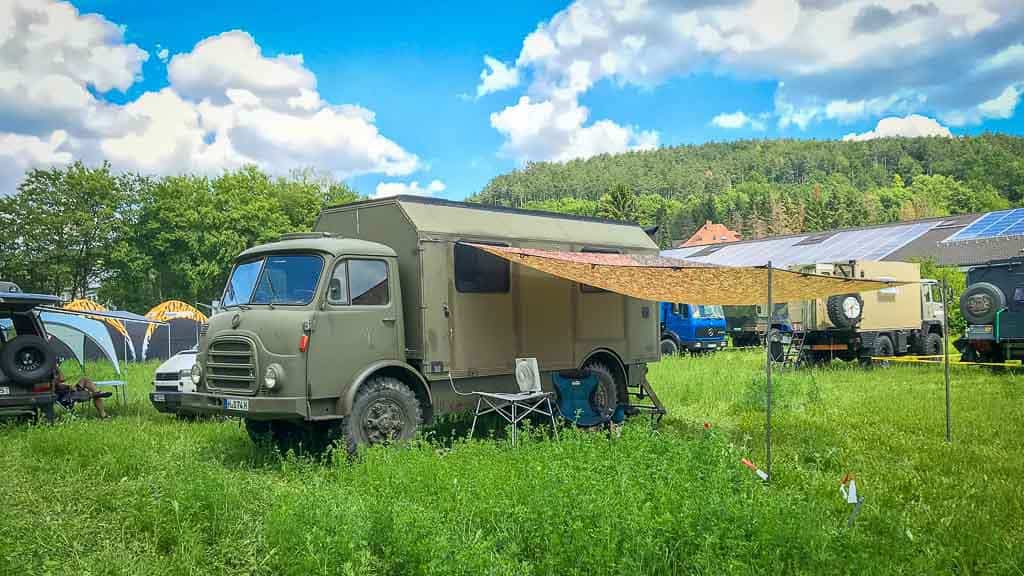 Unser Steyr 680 GL steht hier auf der Abenteuer und Allrad 2019 zum Verkauf.
