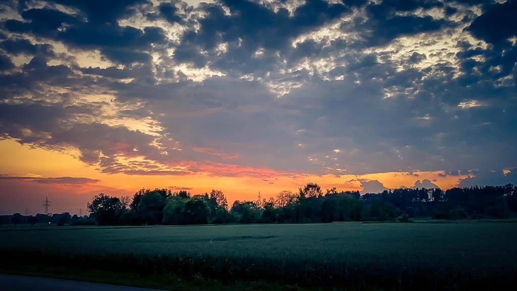 Sonnenuntergang in Bayern