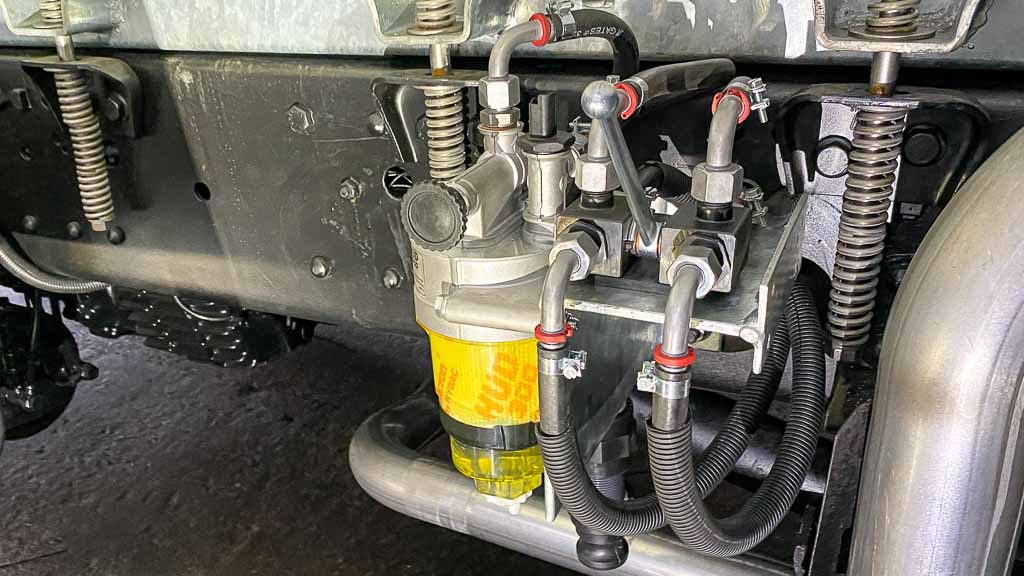 HUD 300 Dieselfilter, hud-filter.de eingebaut in der Black Pearl von allzeit-bereift.de