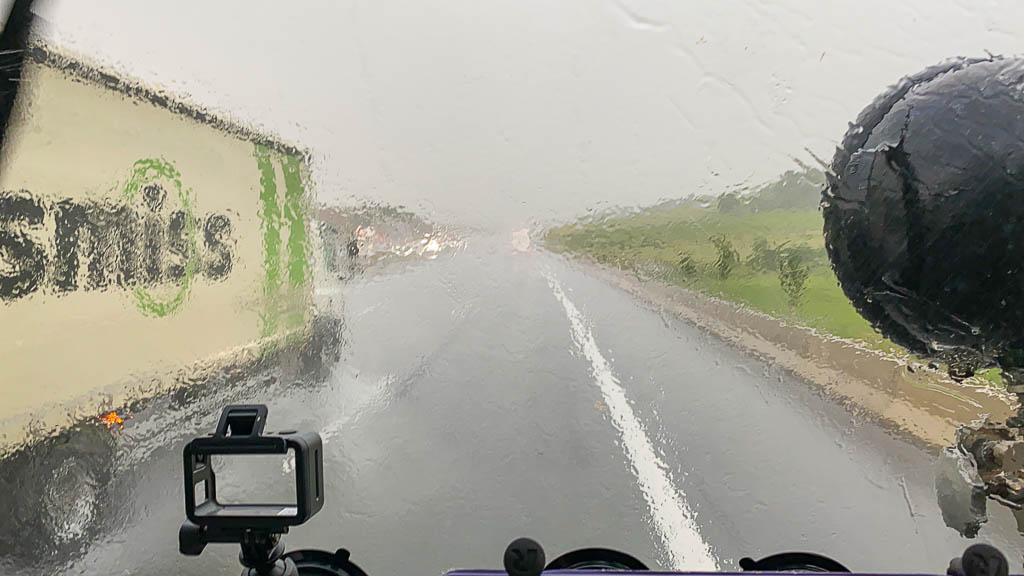 Regenwetter auf der Autobahn