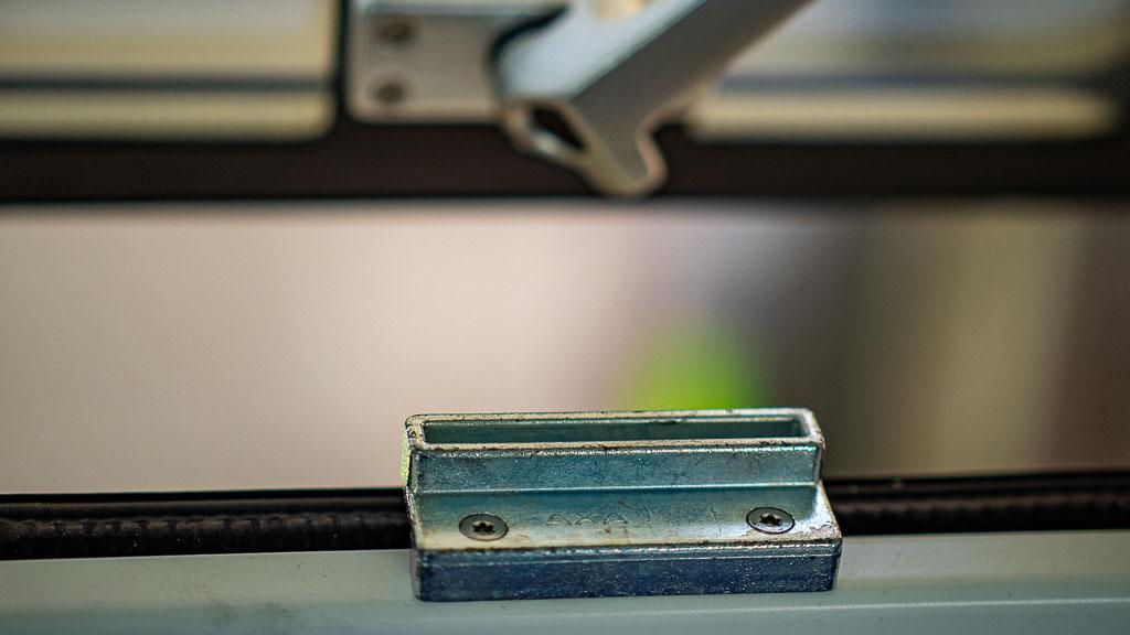sideway-fensterverschluss Sideway Fenster Türen Klappen im Wohnmobil