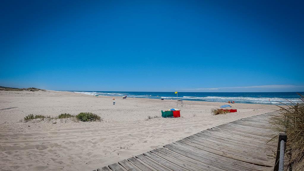 leerer-strand-in-costa-de-lavos Leerer Strand in Costa de Lavos