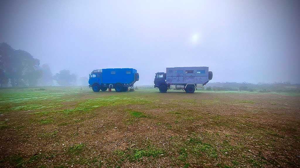 Wir sind in unserem Mercedes LKW Wohnmobil dauerhaft unterwegs und treffen auch dann und wann auf liebe Freunde