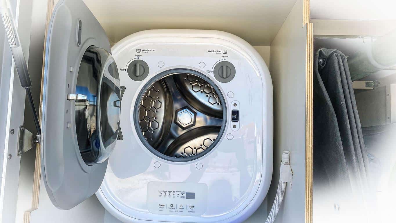 Daewoo Miniwaschmaschine mit offener Klappe