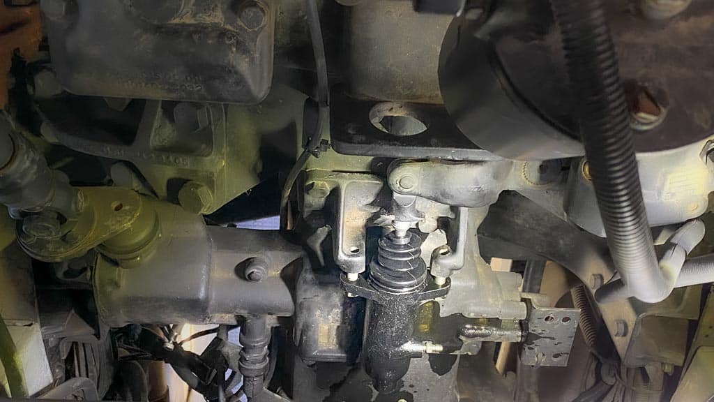 Kupplungsgeberzylinder Kaputtes Bauteil an der Kupplung