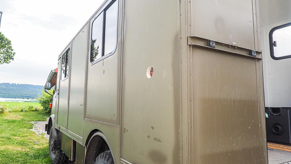 Kreisausschnitte für Außenluftzuführung für Holzofen im Wohnmobil