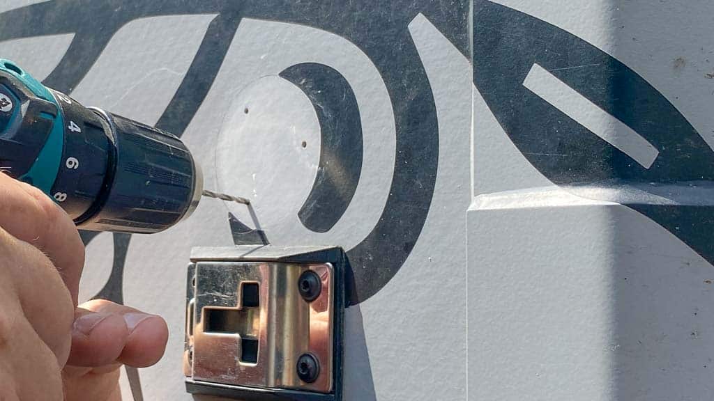 Magnet Türfeststeller Montage 2