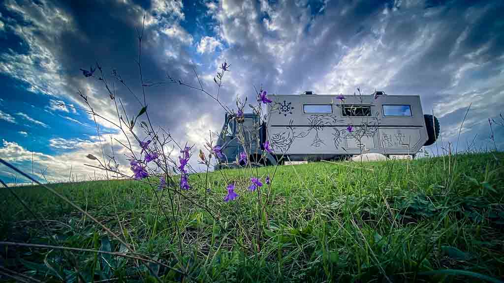 Black Pearl dramatic 1 in Rumänien