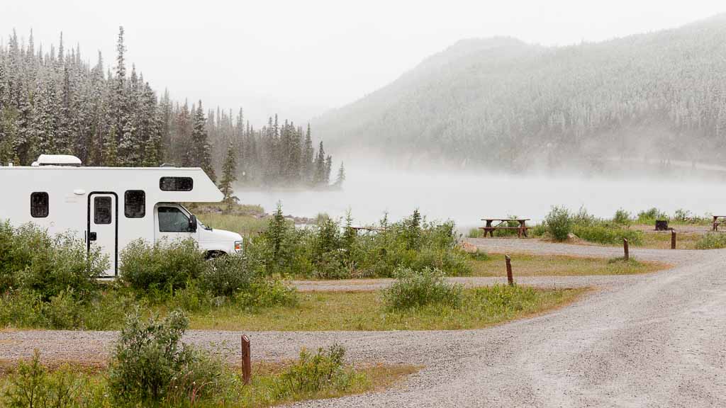 Ein fast leerer Stellplatz