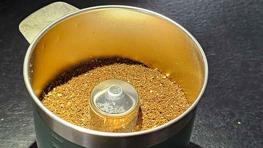 Allzeit-Bereift.de Kaffe Wohnmobil Dauerfilter mit Kaffeepulver