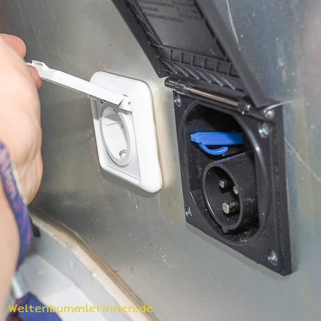 Die Elektroanlage Teil 4 – Außenstrom und Verbindung zum Führerhaus