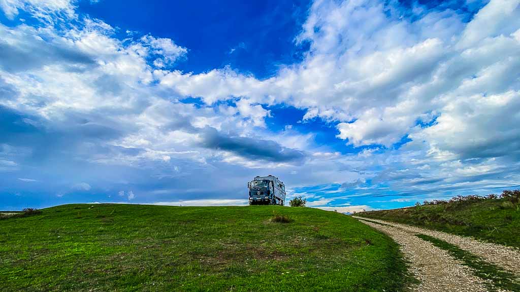 Black Pearl dramatic 4 in Rumänien